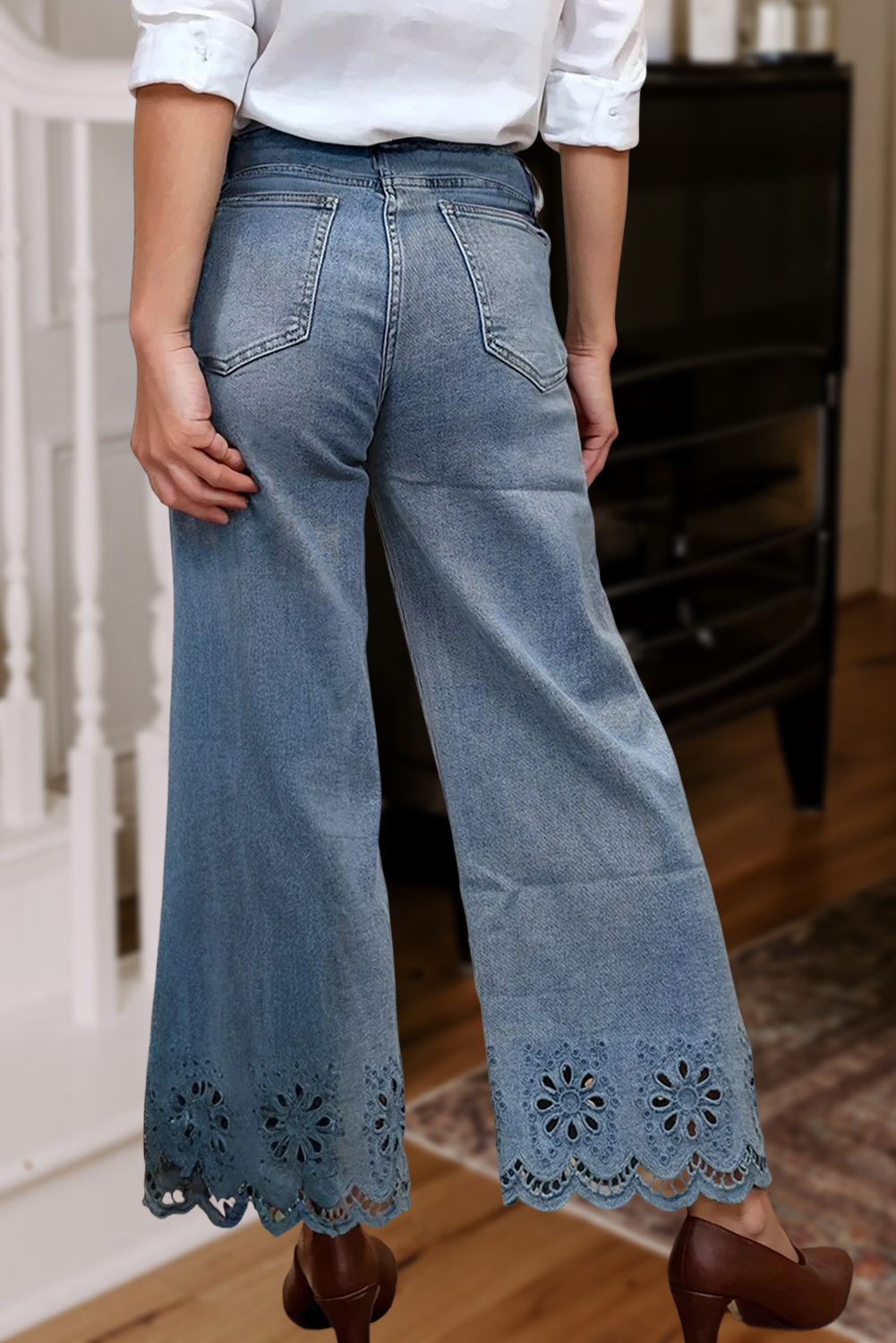 Jeannie Wide Leg Jeans